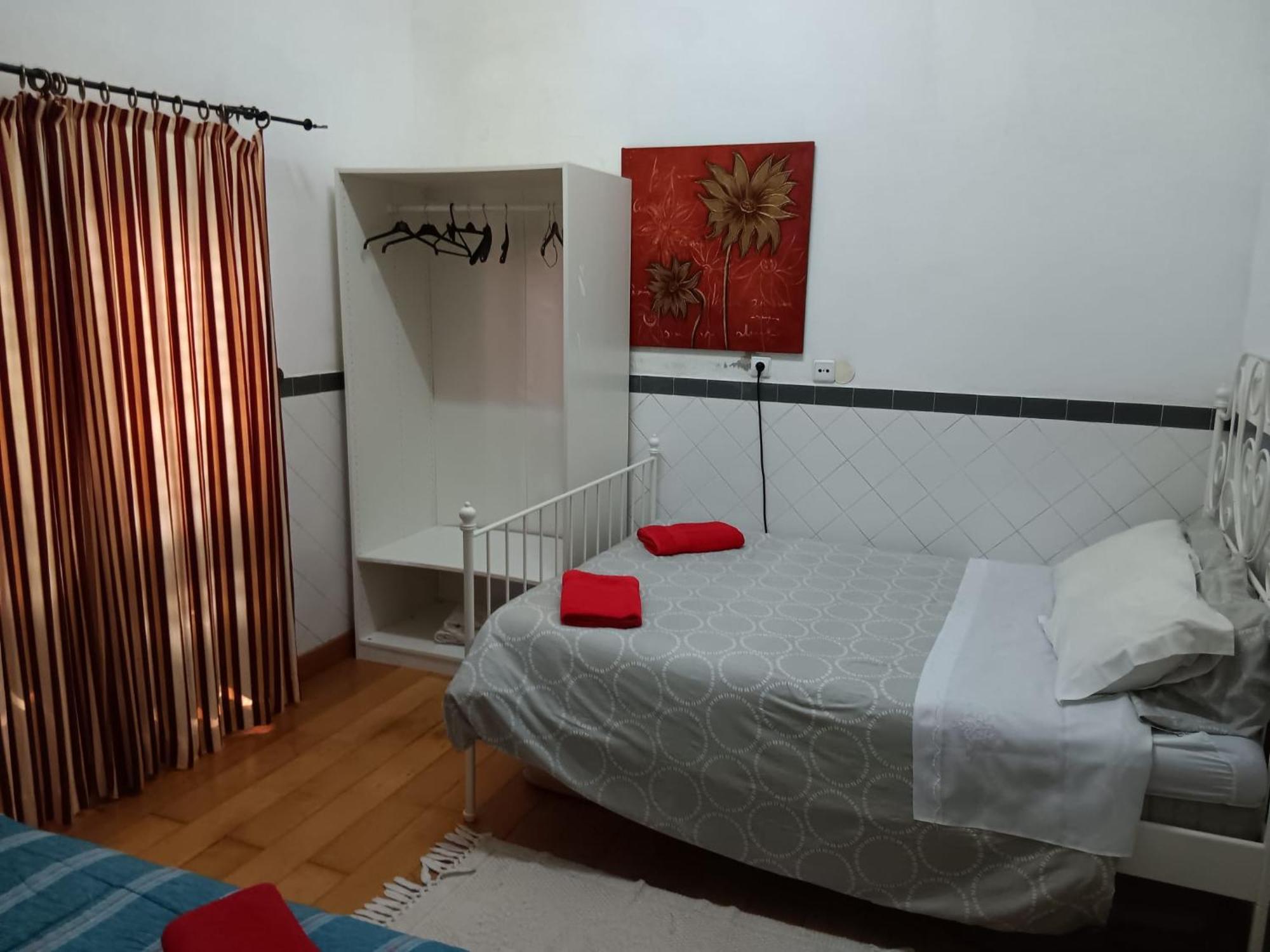 Global Guest Rooms Синтра Экстерьер фото